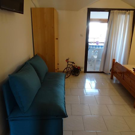 Christakos Apartments Vrasná المظهر الخارجي الصورة