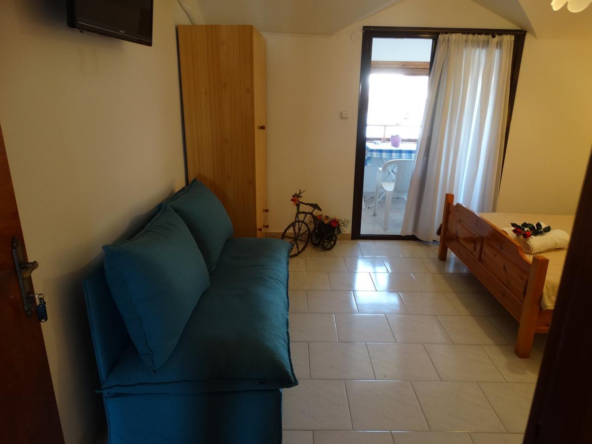 Christakos Apartments Vrasná المظهر الخارجي الصورة