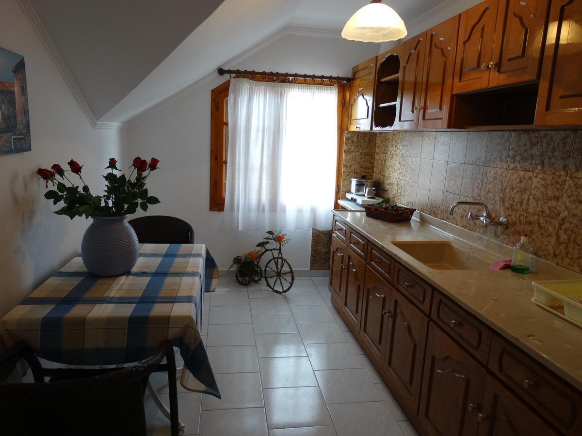 Christakos Apartments Vrasná المظهر الخارجي الصورة